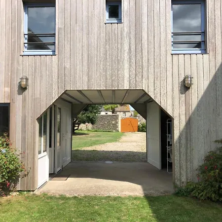 Maison D'Architecte Face A La Mer * 圣瓦斯特－拉乌格